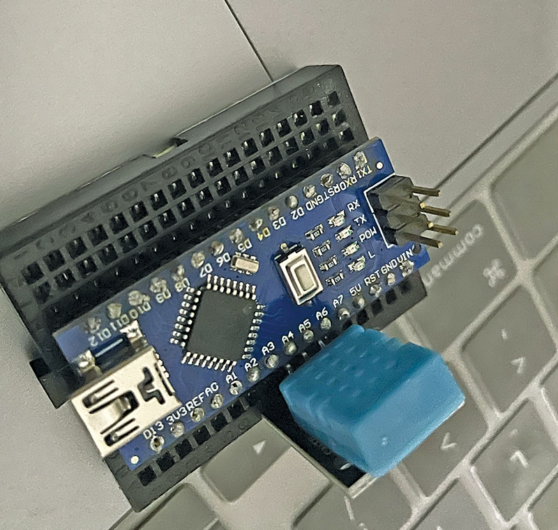 real-time environmental data logger and plotter